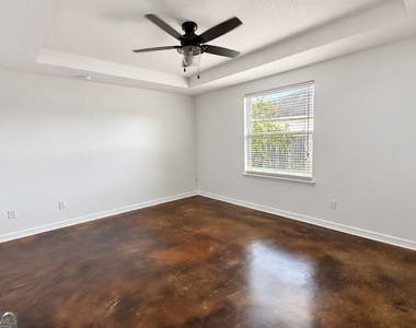 403 Soncel Drive - Photo Thumbnail 21