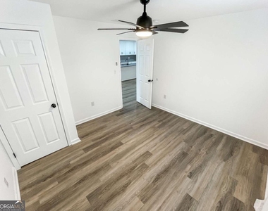 167 Racine Street Sw - Photo Thumbnail 14