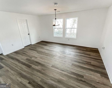 167 Racine Street Sw - Photo Thumbnail 7