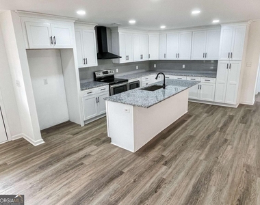 167 Racine Street Sw - Photo Thumbnail 5