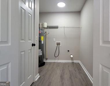 414 Missi Lane - Photo Thumbnail 5