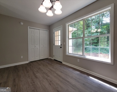 414 Missi Lane - Photo Thumbnail 4