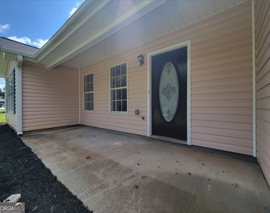 414 Missi Lane - Photo Thumbnail 1