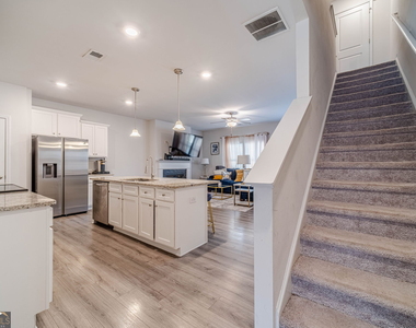 3646 Abbey Way - Photo Thumbnail 1