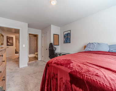 3646 Abbey Way - Photo Thumbnail 24