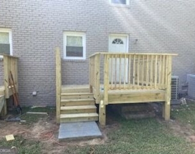 301 Cedar Creek Road - Photo Thumbnail 1