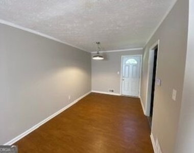 301 Cedar Creek Road - Photo Thumbnail 3