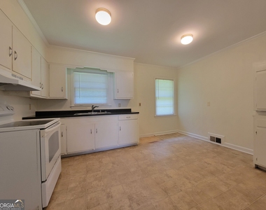 226 James Street - Photo Thumbnail 3