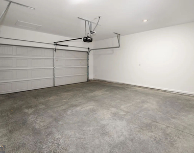 1525 Wellston Drive - Photo Thumbnail 16