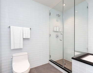 554 West 54th Street - Photo Thumbnail 9