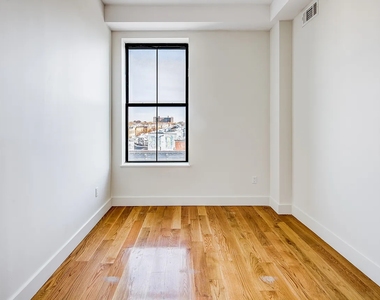 16-80 Madison Street - Photo Thumbnail 3