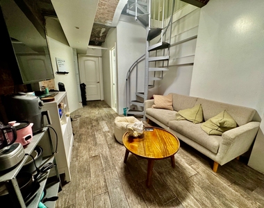 422 St Nicholas Avenue - Photo Thumbnail 5