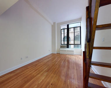 1 Astor Place - Photo Thumbnail 4