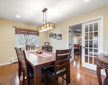 21 Foxwood Dr - Photo Thumbnail 12