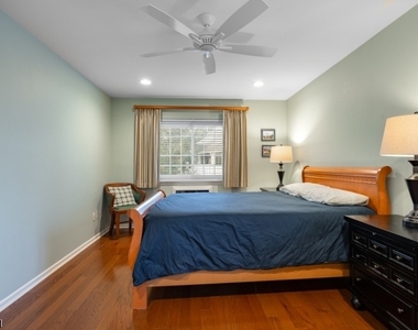 21 Foxwood Dr - Photo Thumbnail 18