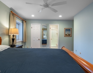 21 Foxwood Dr - Photo Thumbnail 16