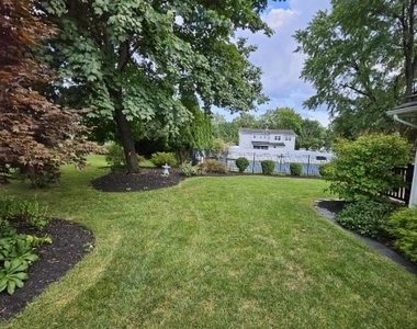 11 Benjamin Pl - Photo Thumbnail 27