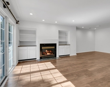 9 Knox Ct - Photo Thumbnail 6