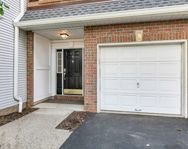 9 Knox Ct - Photo Thumbnail 2