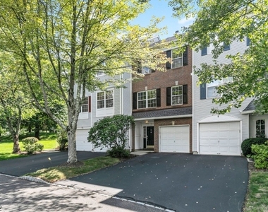 9 Knox Ct - Photo Thumbnail 38