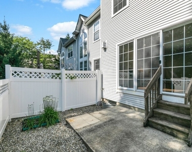 9 Knox Ct - Photo Thumbnail 30