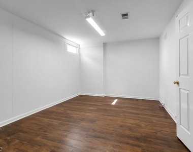 9 Knox Ct - Photo Thumbnail 5