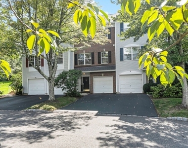 9 Knox Ct - Photo Thumbnail 36