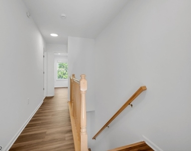9 Knox Ct - Photo Thumbnail 16