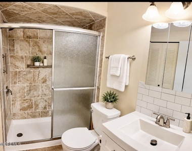 99 Arrowood Road - Photo Thumbnail 14