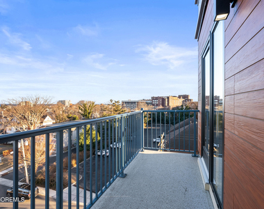 185 Morris Avenue - Photo Thumbnail 19