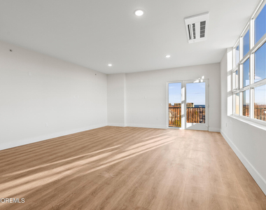 185 Morris Avenue - Photo Thumbnail 23
