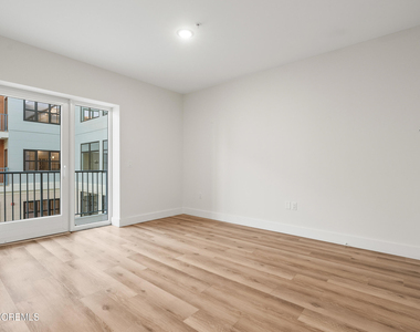 185 Morris Avenue - Photo Thumbnail 8