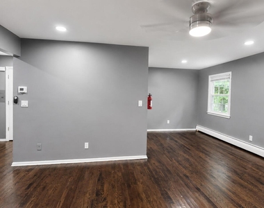 364 Westwood Avenue - Photo Thumbnail 7
