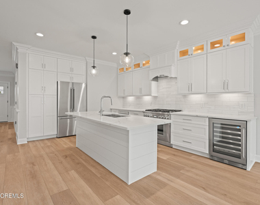 215 Brighton Avenue - Photo Thumbnail 17