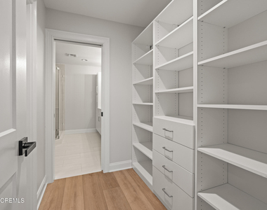 215 Brighton Avenue - Photo Thumbnail 35