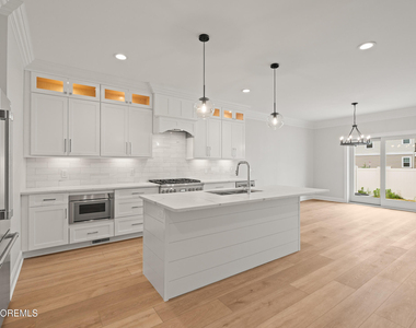 215 Brighton Avenue - Photo Thumbnail 18