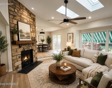99 Oak Lane - Photo Thumbnail 3