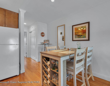 207 13th Avenue - Photo Thumbnail 11