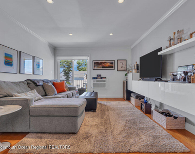 207 13th Avenue - Photo Thumbnail 6