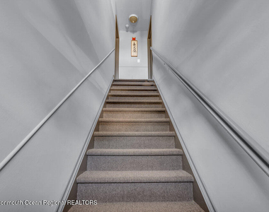 207 13th Avenue - Photo Thumbnail 2