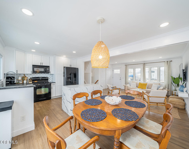 58 E Lagoona Drive - Photo Thumbnail 4