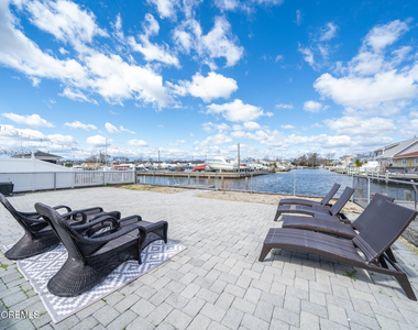 58 E Lagoona Drive - Photo Thumbnail 23