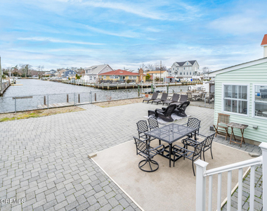 58 E Lagoona Drive - Photo Thumbnail 24