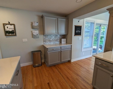 149 S Main Street - Photo Thumbnail 17