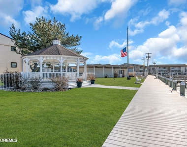 98 Wharfside Drive - Photo Thumbnail 15