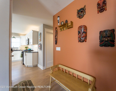 307 6th Avenue - Photo Thumbnail 11