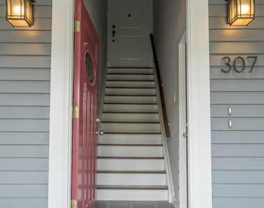 307 6th Avenue - Photo Thumbnail 4