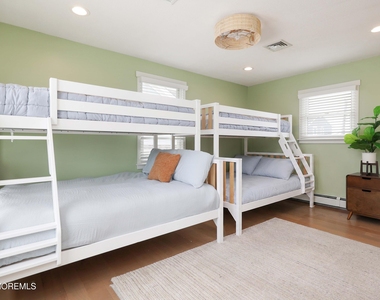 447 Tunney Avenue - Photo Thumbnail 20