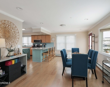 447 Tunney Avenue - Photo Thumbnail 15
