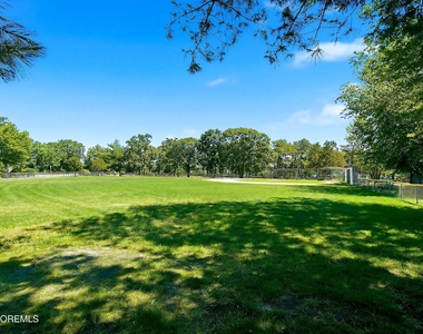 1519 Berkeley Avenue - Photo Thumbnail 37